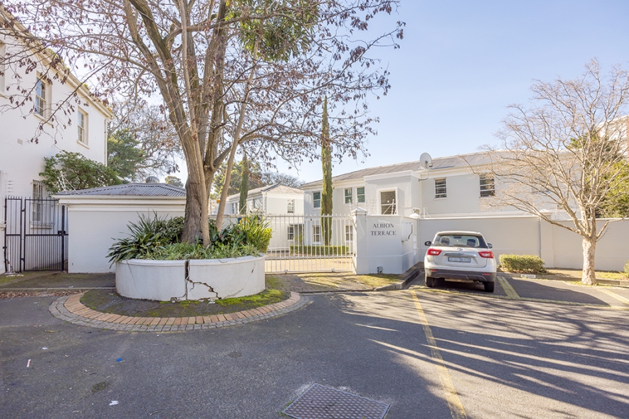 2 Bedroom Property for Sale in Rondebosch Western Cape